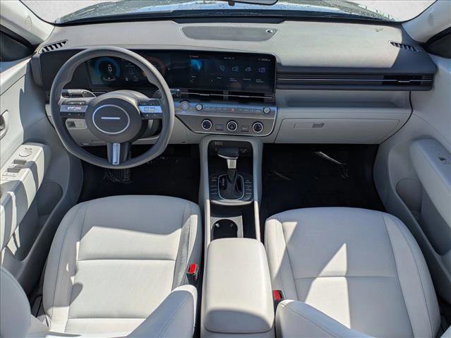 Certified 2025 Hyundai Kona SE image 16