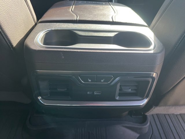 Used 2024 GMC Sierra 3500 Denali image 51