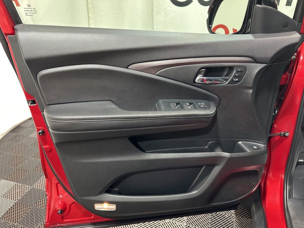 Used 2023 Honda Ridgeline RTL-E image 22