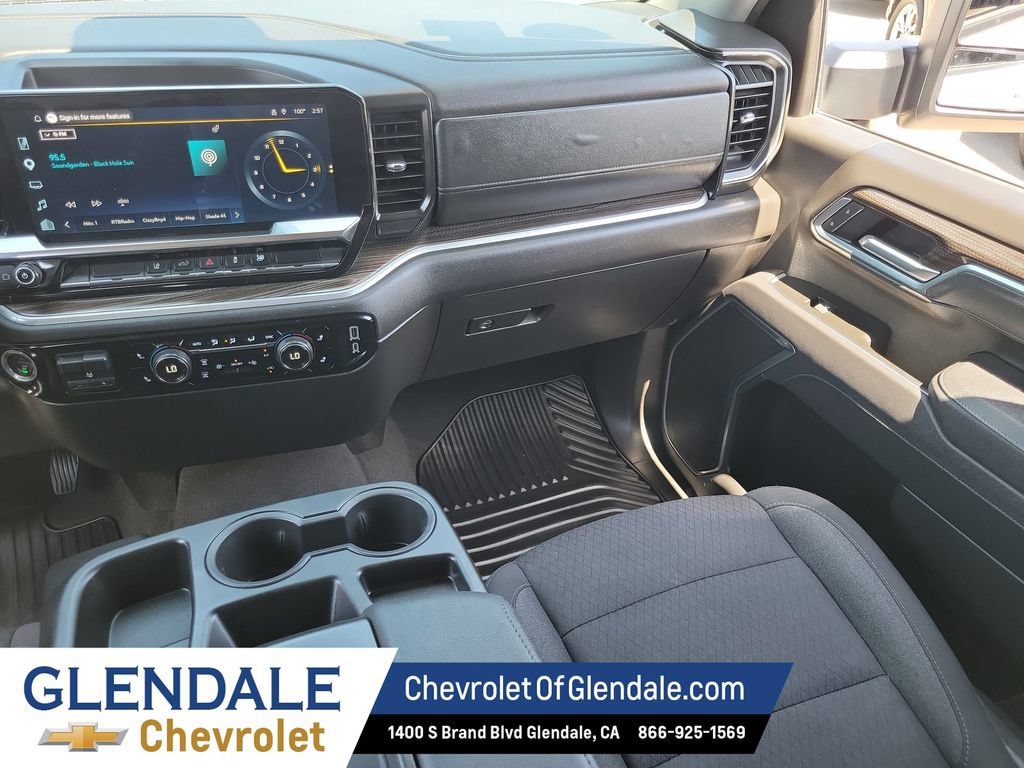 Certified 2025 Chevrolet Silverado 2500 LT w/ Convenience Package AWD/4WD image 24