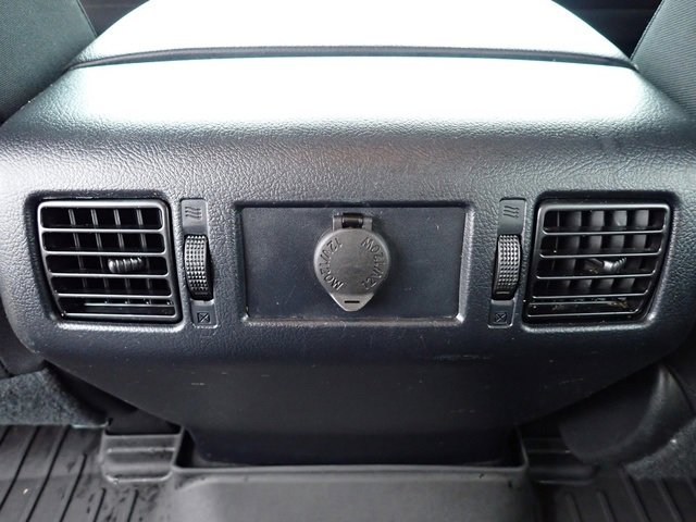 Used 2020 Toyota Tundra SR5 w/ TRD Off-Road Package image 16