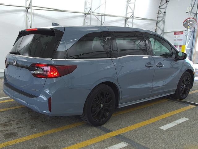 Used 2025 Honda Odyssey Sport-L image 4