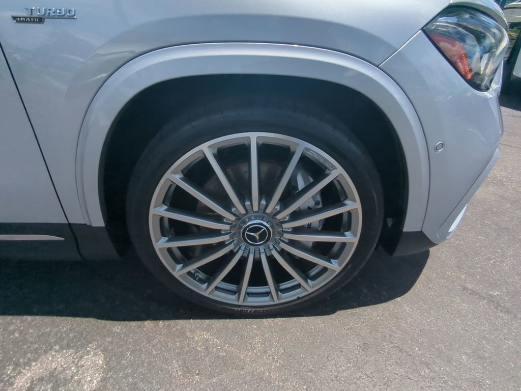 Certified 2024 Mercedes-Benz GLA 35 AMG 4MATIC image 22