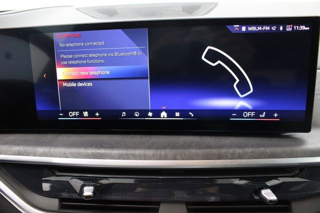 Used 2025 BMW X5 xDrive40i w/ Climate Comfort Package image 23