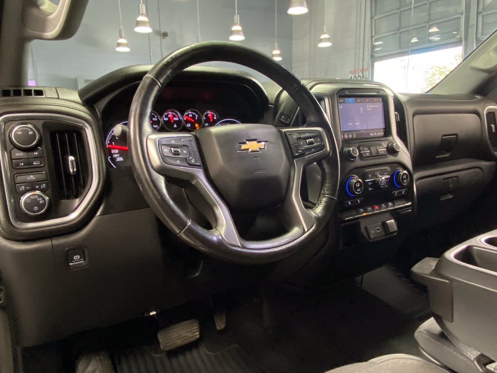 Used 2019 Chevrolet Silverado 1500 LT w/ All-Star Edition AWD/4WD image 18