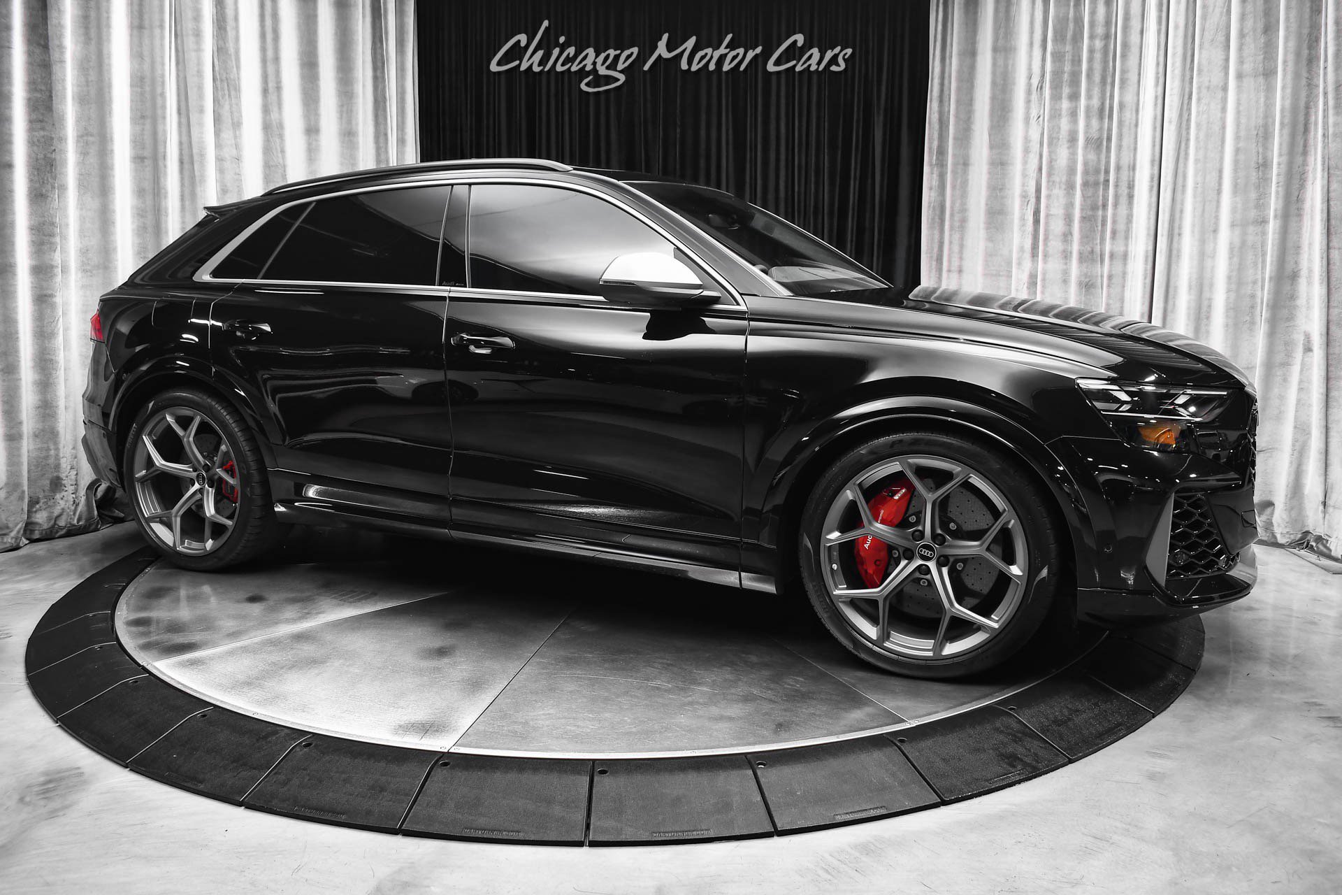 Used 2025 Audi RS Q8 performance AWD/4WD image 6