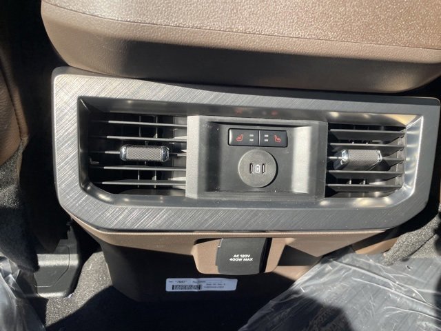 New 2026 Ford F250 Lariat image 25