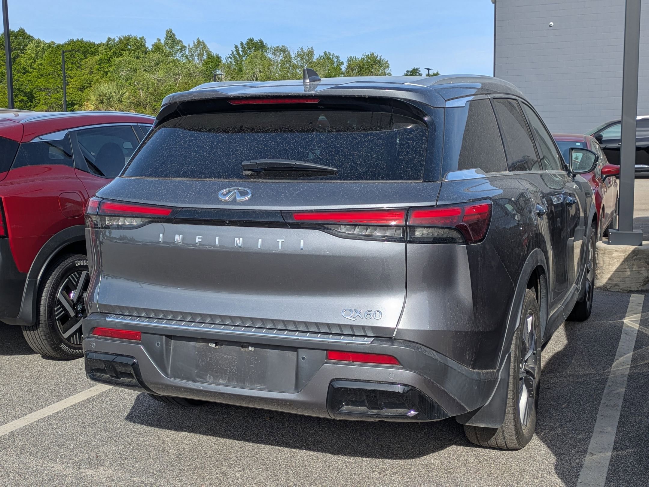 Used 2023 INFINITI QX60 Luxe w/ Cargo Package image 6