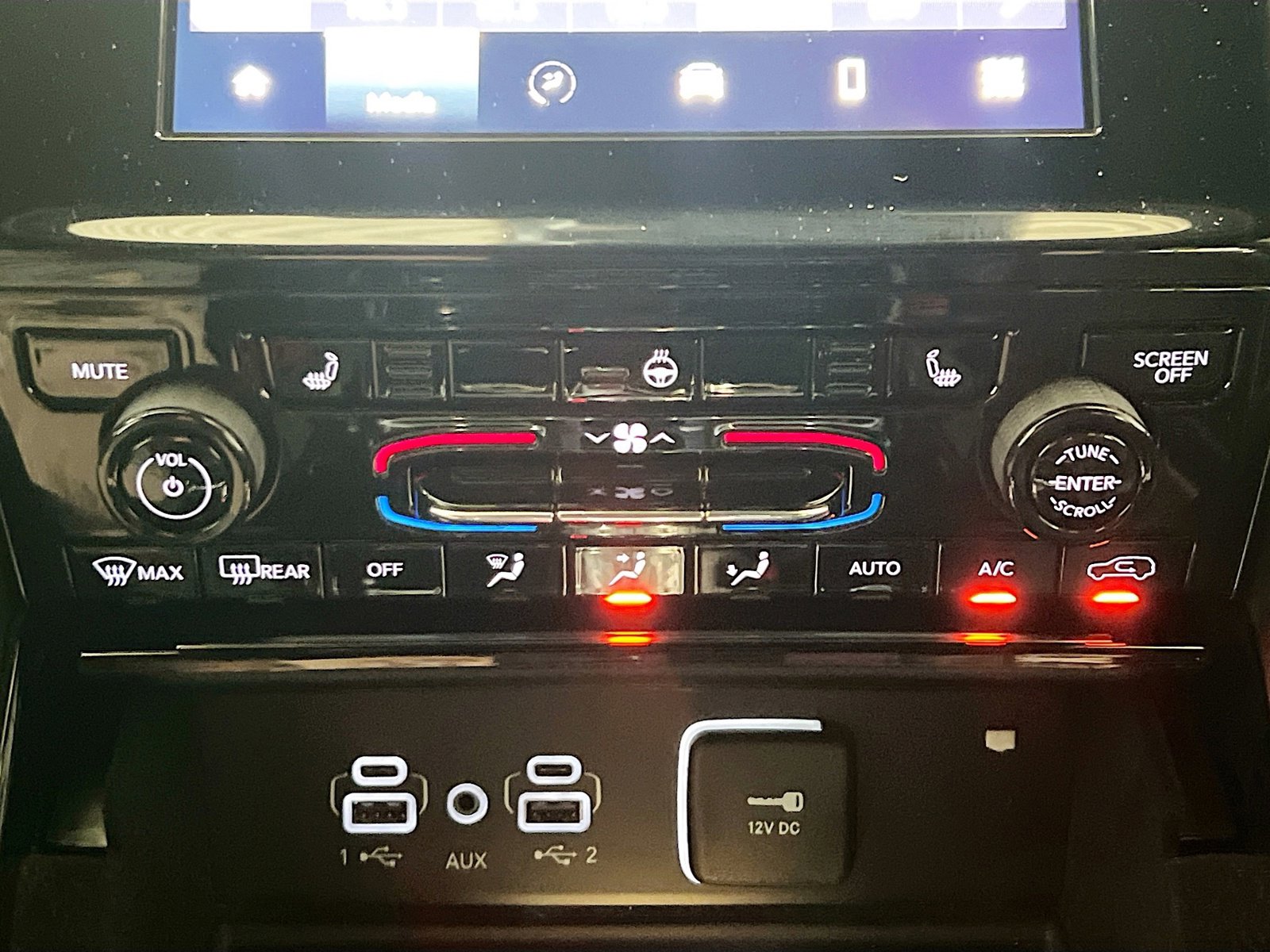 Used 2022 Jeep Grand Cherokee L Laredo RWD image 11
