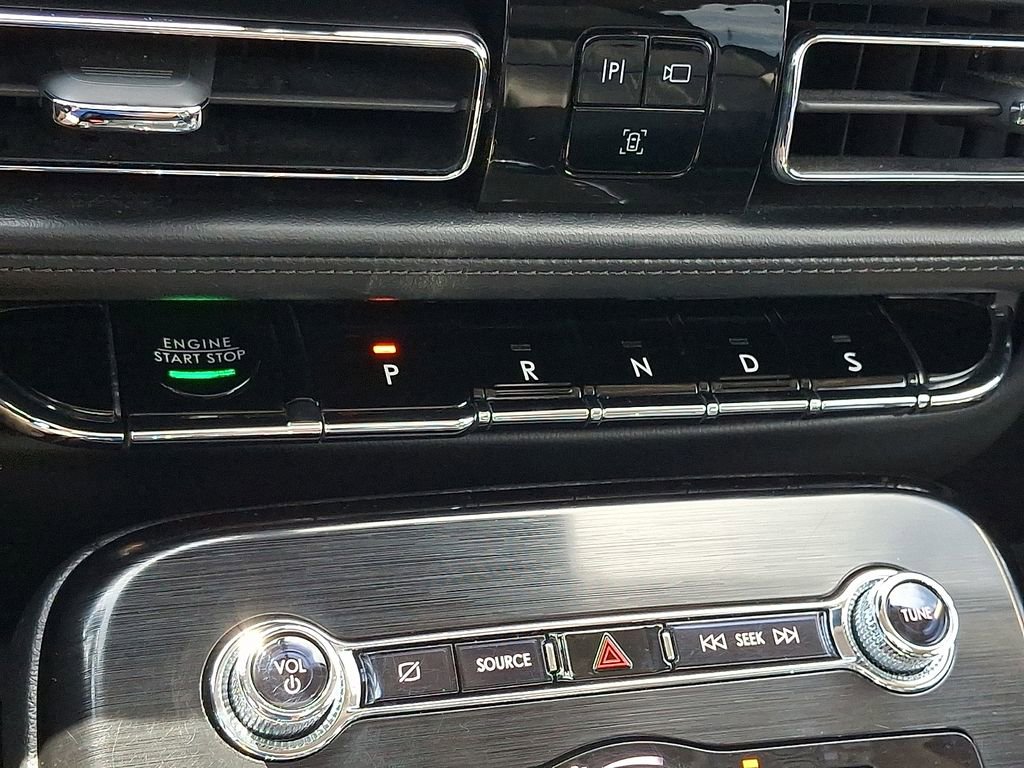 Used 2021 Lincoln Nautilus Reserve w/ Equipment Group 201A AWD/4WD image 16