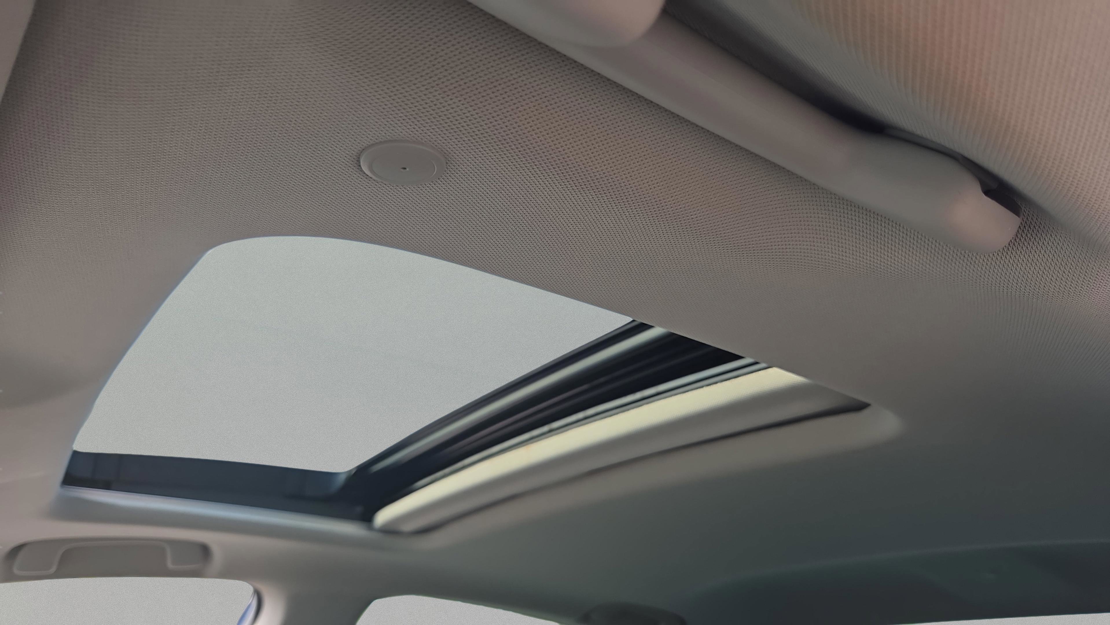 Used 2023 Honda Accord EX image 12