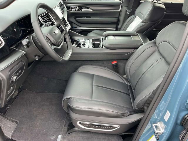 New 2026 Jeep Grand Wagoneer L Summit w/ Premium Group III AWD/4WD image 13