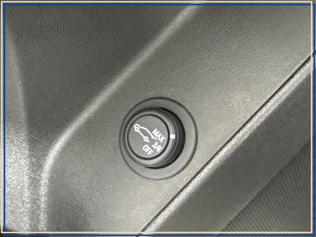 Certified 2024 Chevrolet Equinox LT AWD/4WD image 28
