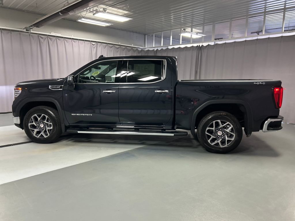 New 2026 GMC Sierra 1500 SLT w/ SLT Premium Package image 4