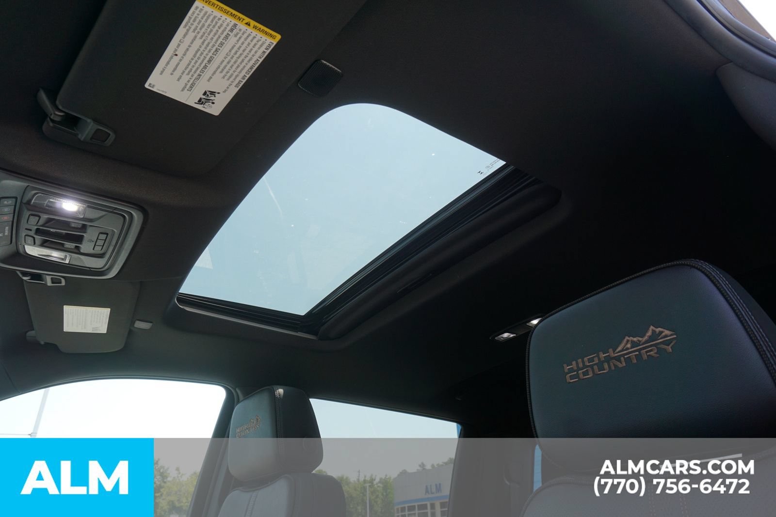 Used 2023 Chevrolet Silverado 1500 High Country w/ High Country Premium Package AWD/4WD image 25