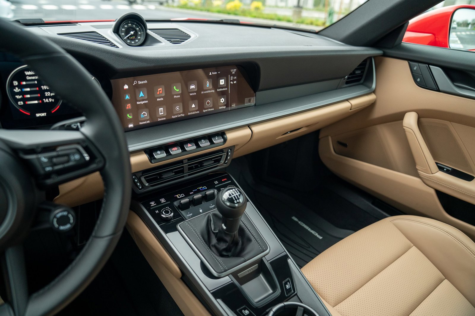 Used 2024 Porsche 911 Carrera S image 16