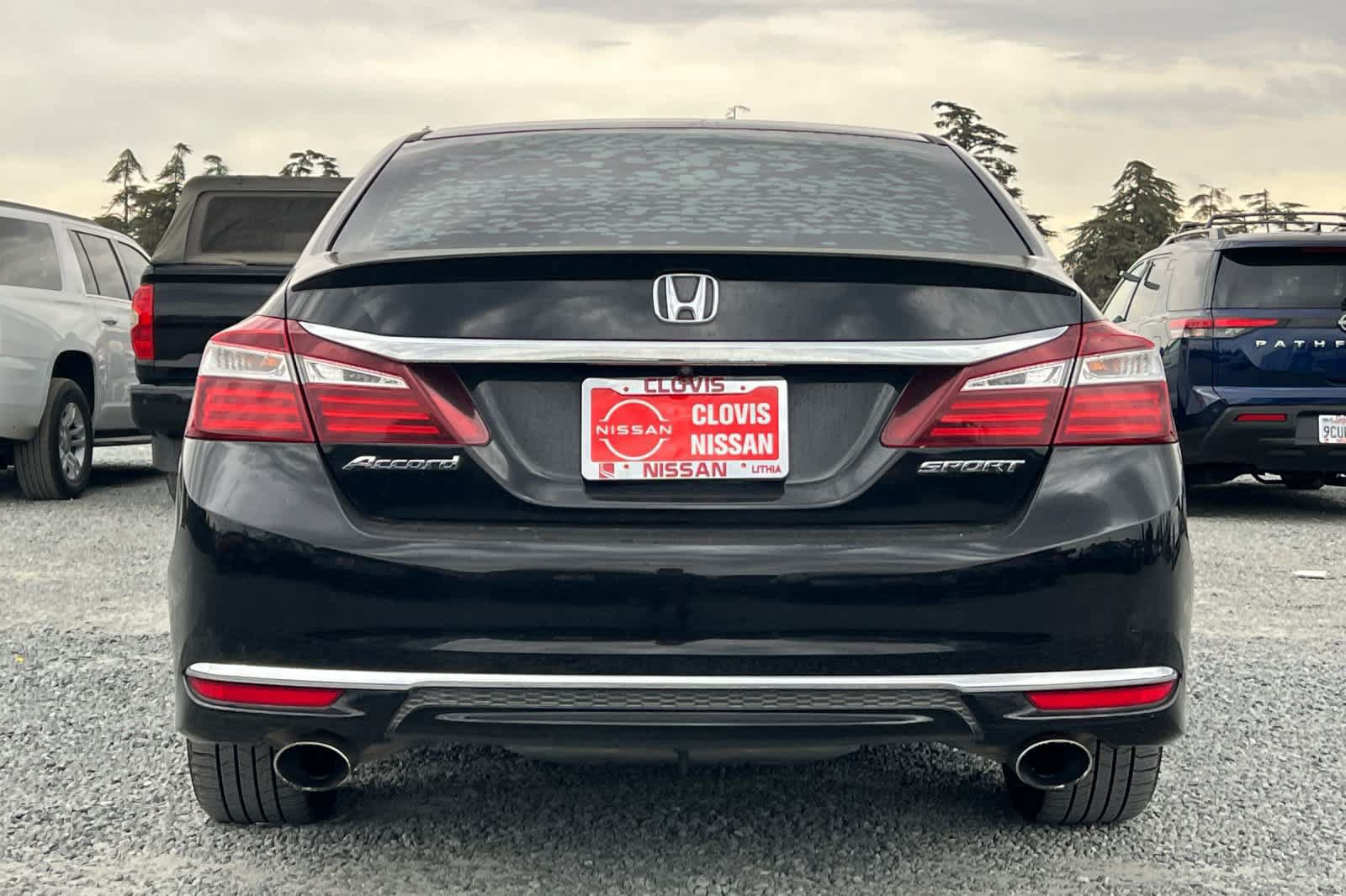 Used 2016 Honda Accord Sport image 7