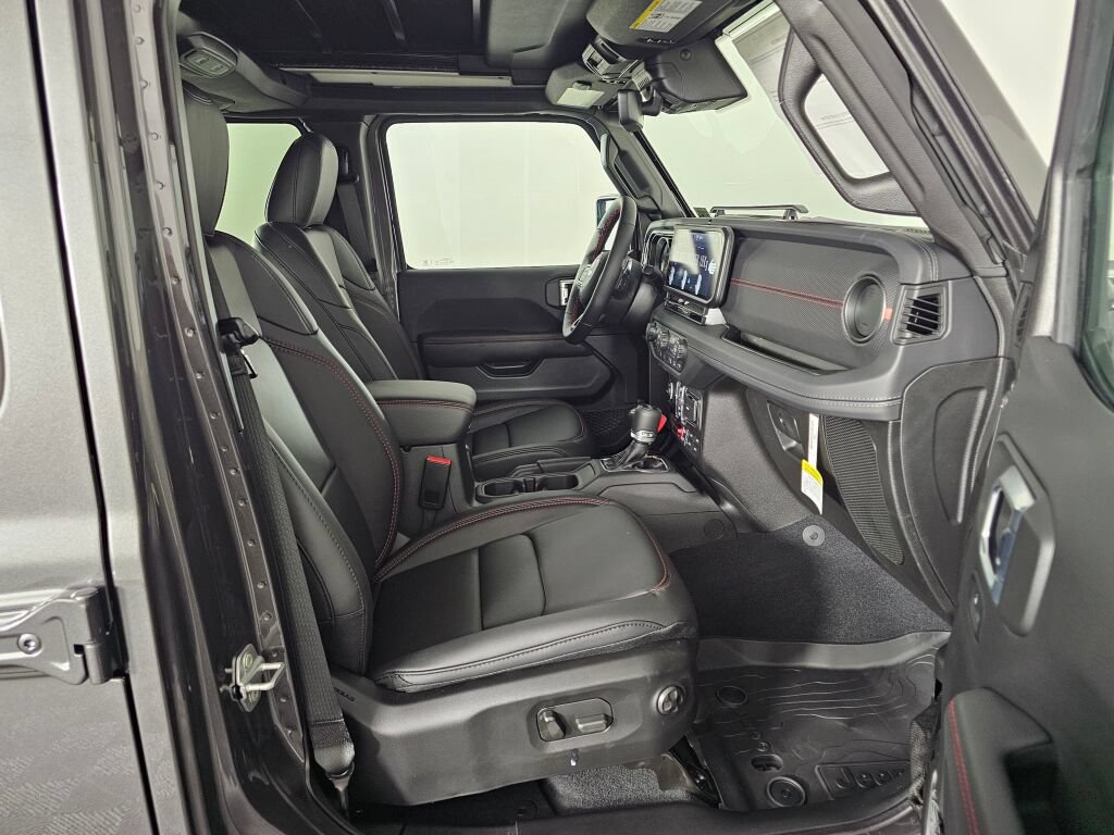 New 2026 Jeep Wrangler Unlimited Rubicon 392 w/ Quick Order Package 27X Moab AWD/4WD image 37