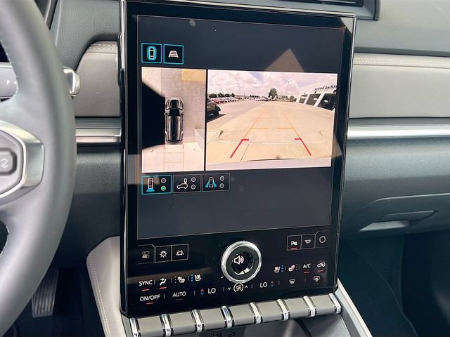 New 2026 GMC Terrain Elevation w/ Elevation Premium Package AWD/4WD image 9