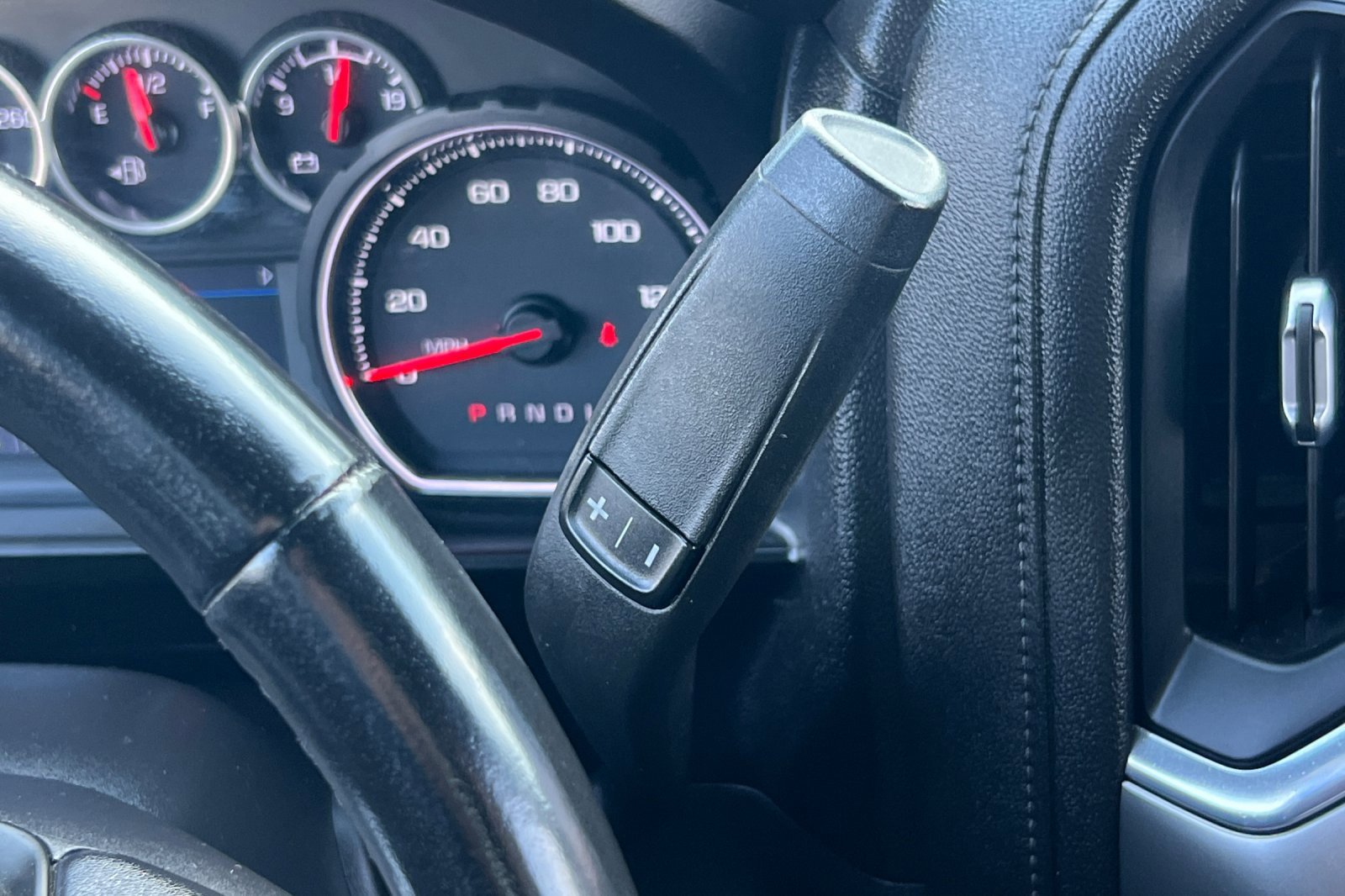 Used 2021 Chevrolet Silverado 1500 LT w/ Z71 Off-Road Package image 20