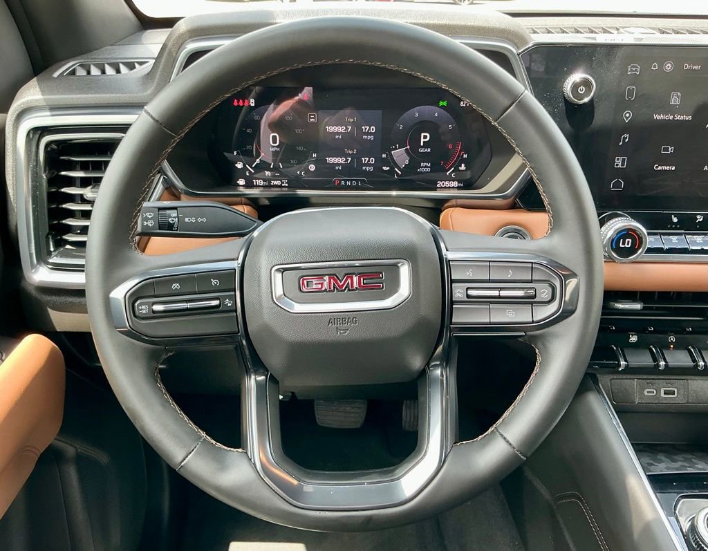 Used 2024 GMC Canyon AT4 w/ Technology Package AWD/4WD image 37