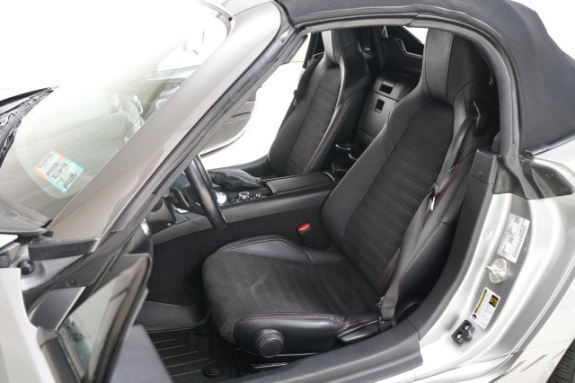 Used 2017 FIAT 124 Spider Abarth image 41