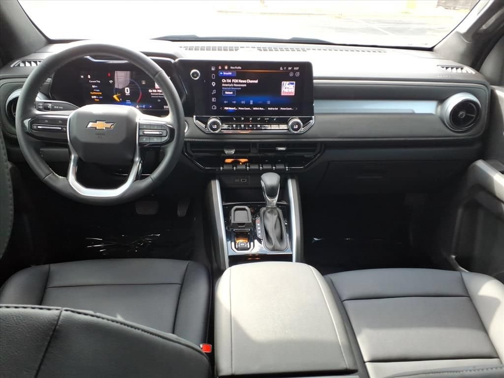 Used 2024 Chevrolet Colorado LT w/ LT Convenience Package III RWD image 26