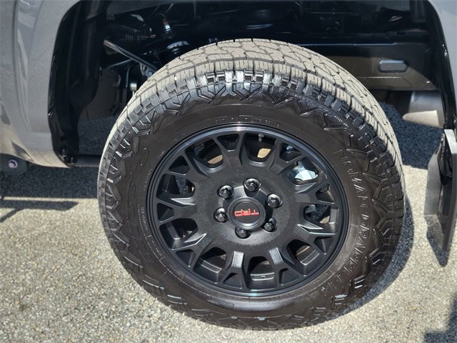 Used 2024 Toyota Tacoma TRD Sport image 7