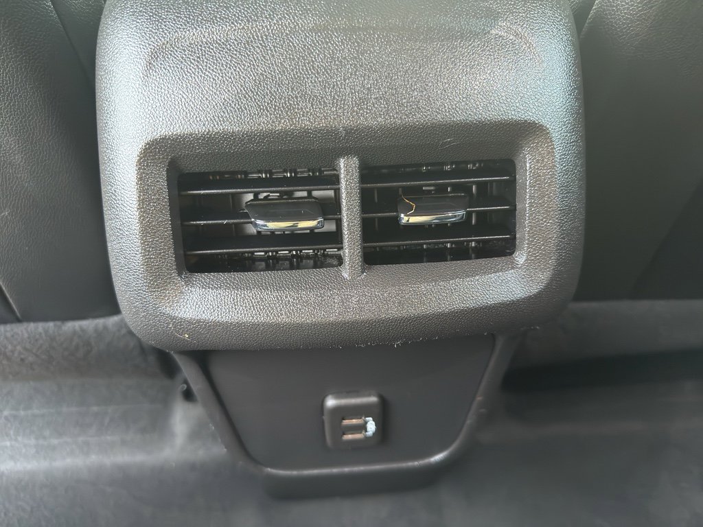 Used 2024 Chevrolet Equinox RS w/ LPO, Floor Liner Package image 31