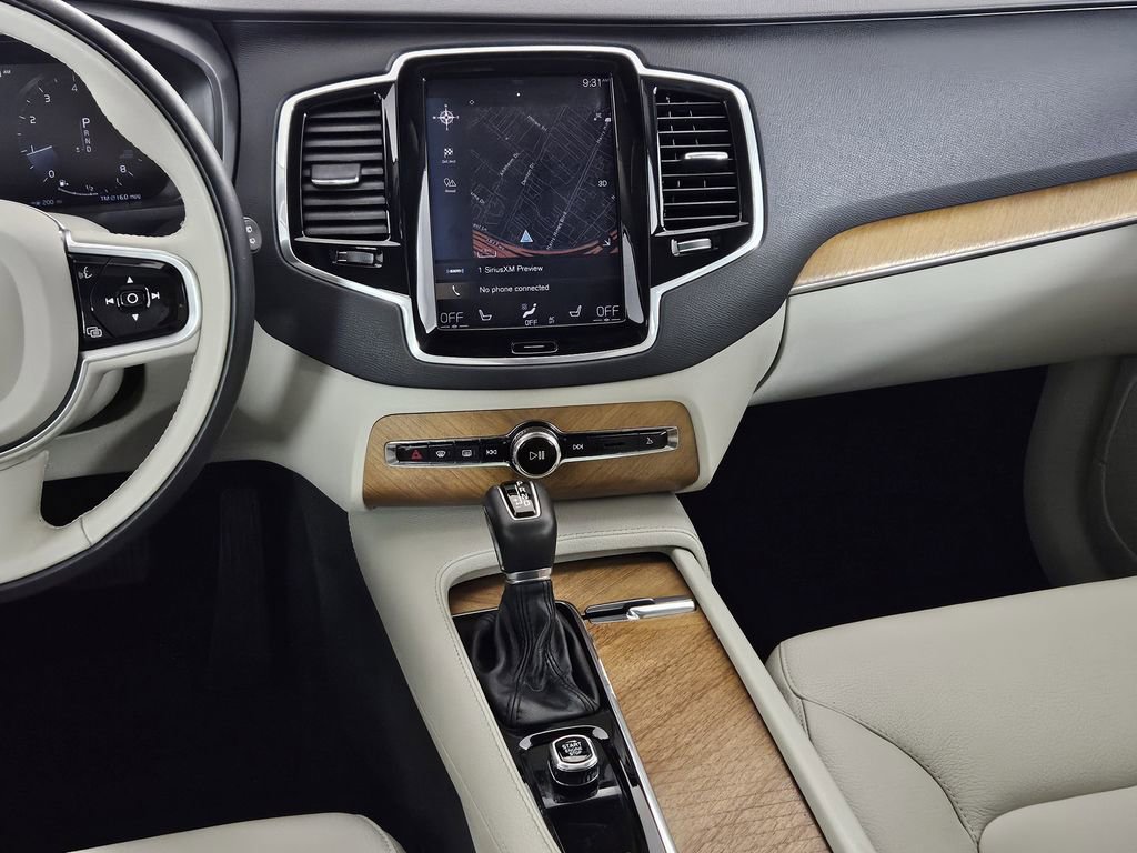 Used 2022 Volvo XC90 T6 Momentum w/ Advanced Package image 10
