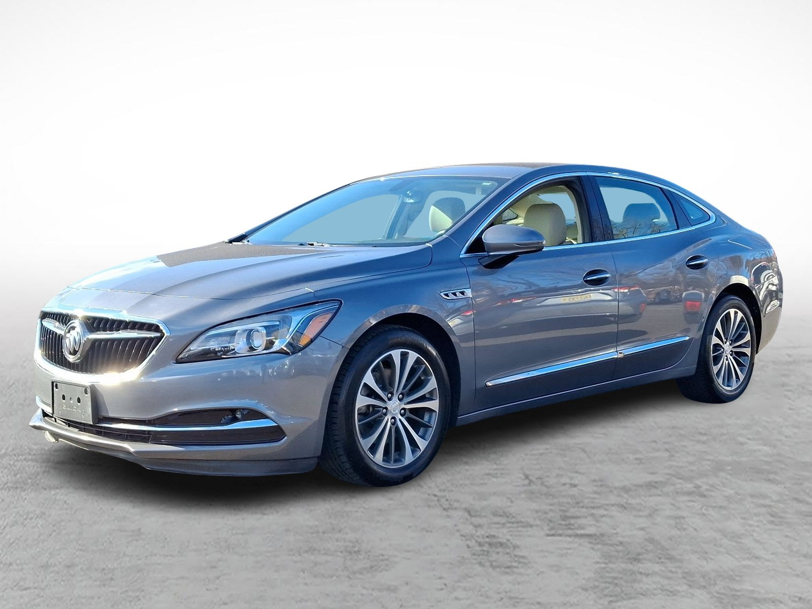 Used 2019 Buick LaCrosse Essence w/ Sights and Sounds Package image 3