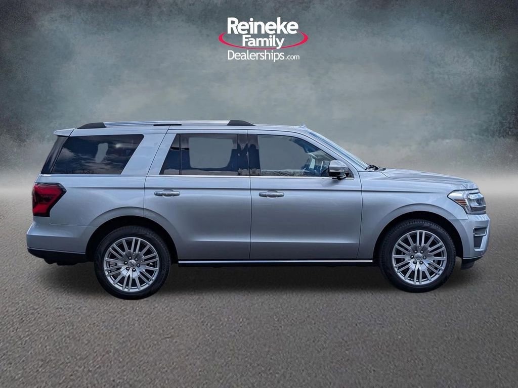 Used 2024 Ford Expedition Limited image 4