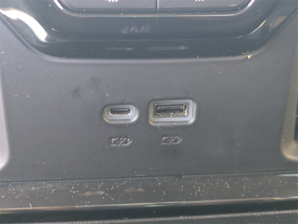 Used 2023 Chevrolet Silverado 1500 ZR2 w/ Technology Package image 14