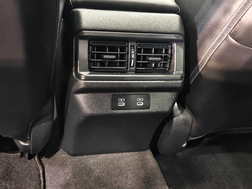 Used 2023 Honda Accord Touring image 29