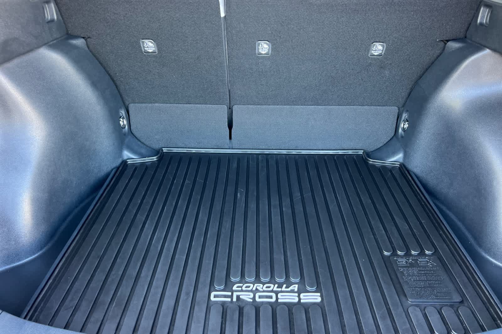Certified 2024 Toyota Corolla Cross L FWD image 16