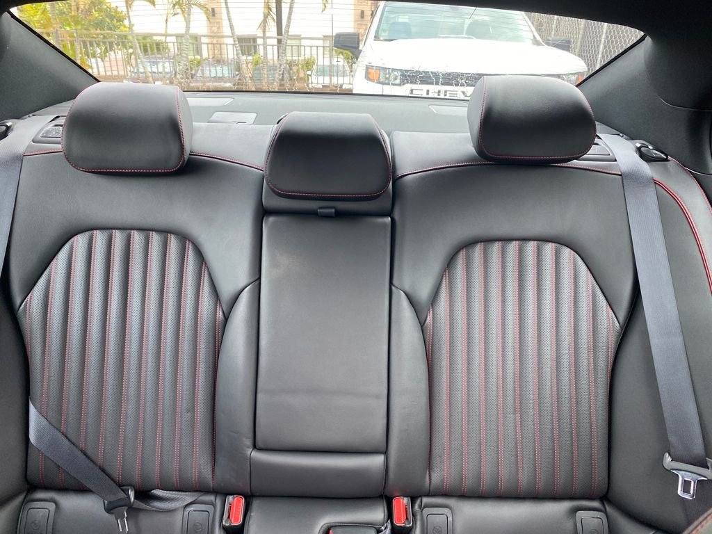 Used 2025 Genesis G70 2.5T w/ Sport Prestige Package image 18