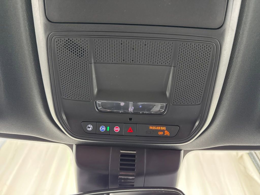 New 2026 Chevrolet Traverse LT image 21