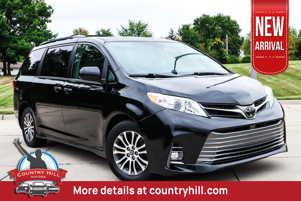 Used 2018 Toyota Sienna XLE Premium