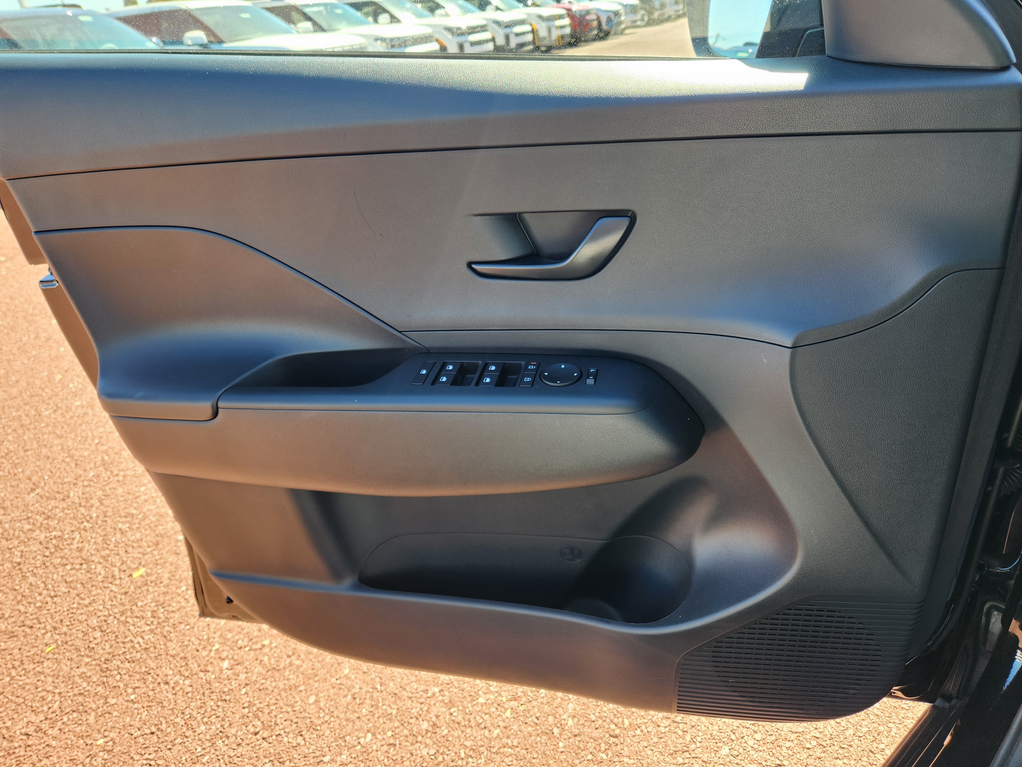 Certified 2026 Hyundai Kona SE AWD/4WD image 23