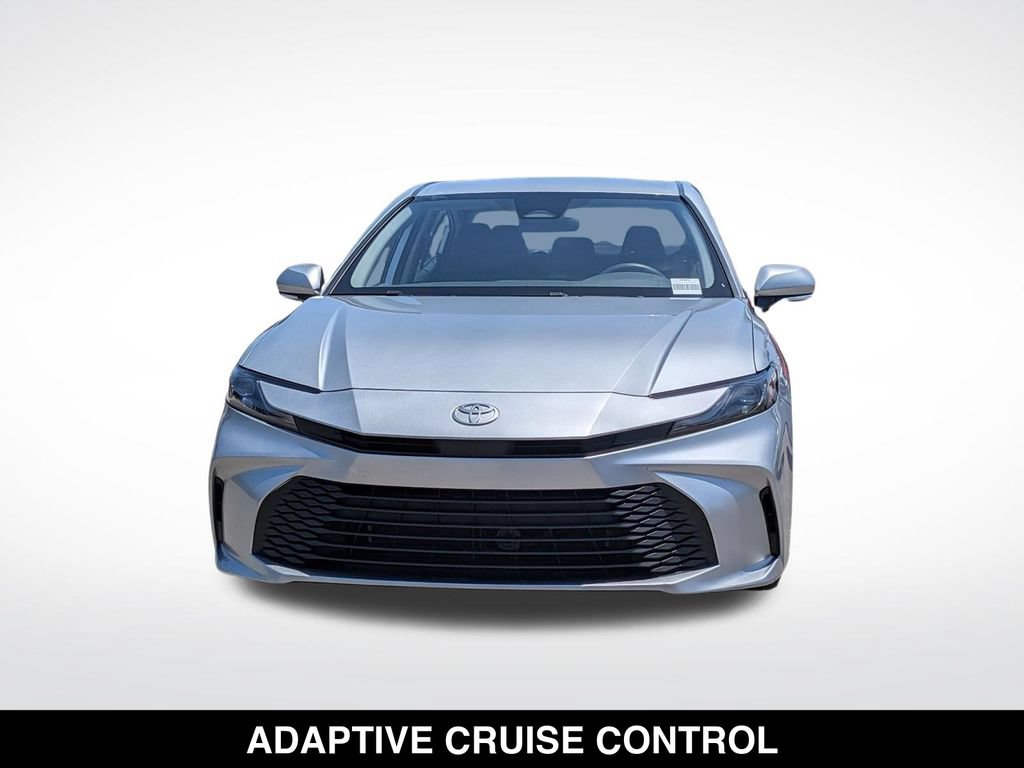 Used 2025 Toyota Camry LE FWD image 4