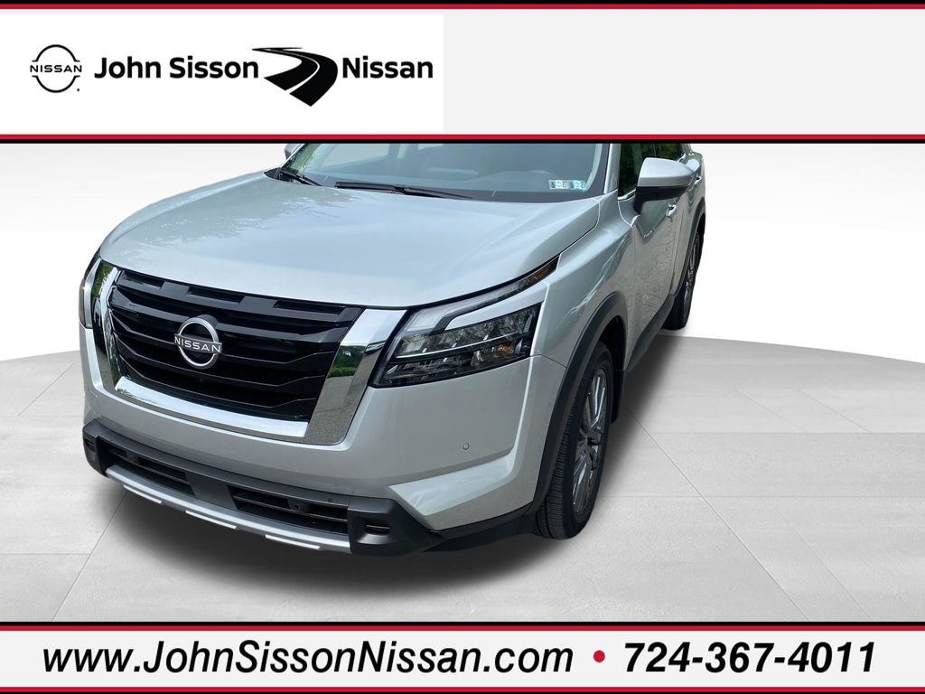 Used 2025 Nissan Pathfinder SL w/ SL Premium Package AWD/4WD image 1