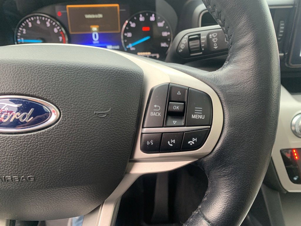 Used 2022 Ford Explorer XLT w/ Equipment Group 202A image 22