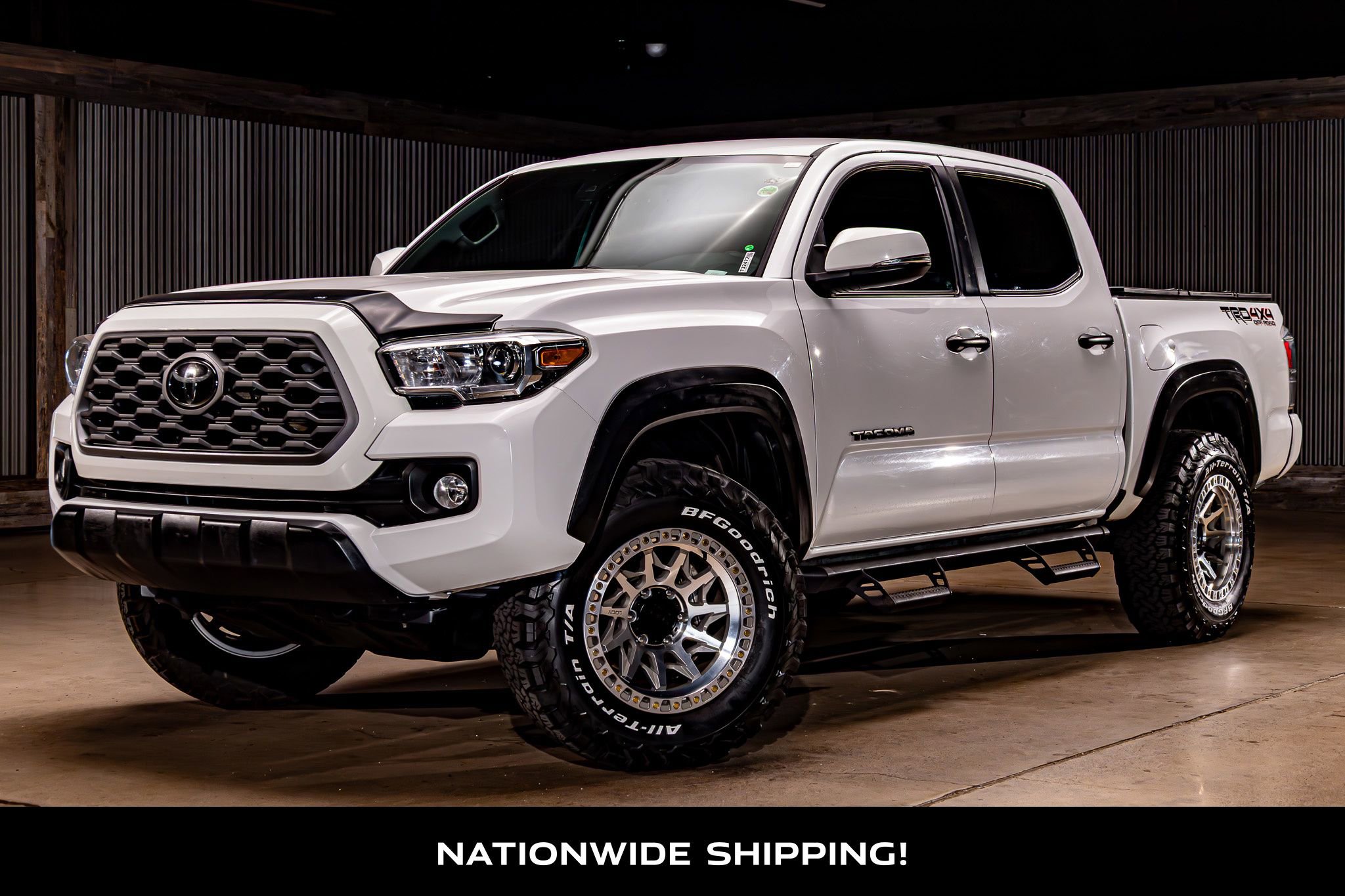 Used 2021 Toyota Tacoma TRD Off-Road w/ Technology Package AWD/4WD image 4
