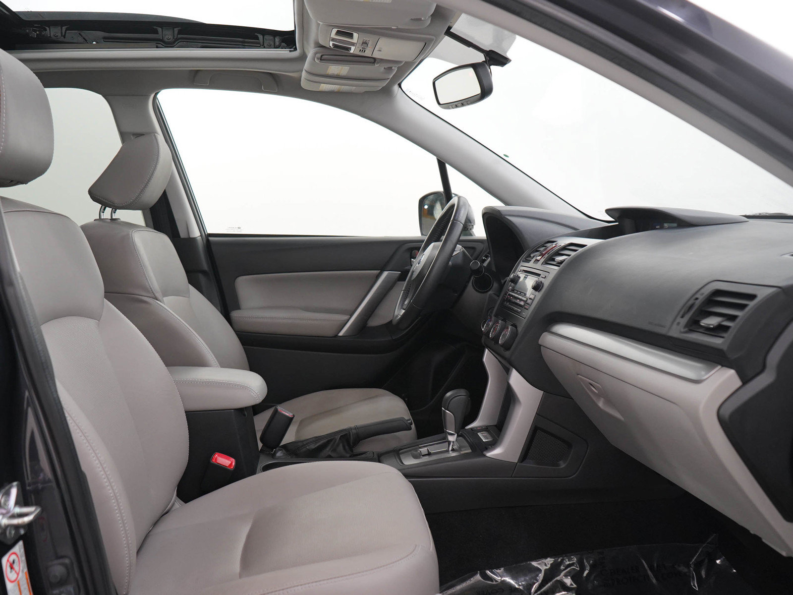 Used 2014 Subaru Forester 2.5i Limited w/ Popular Package #2 AWD/4WD image 13