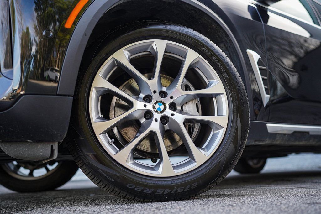 Used 2024 BMW X5 xDrive40i image 19