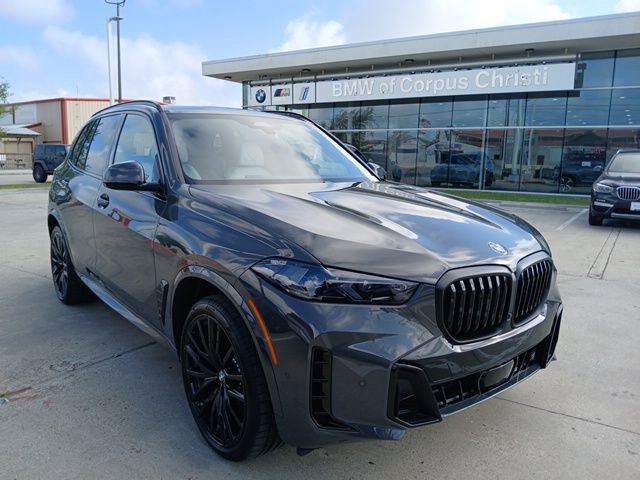 New 2026 BMW X5 xDrive40i w/ M Sport Package AWD/4WD image 1