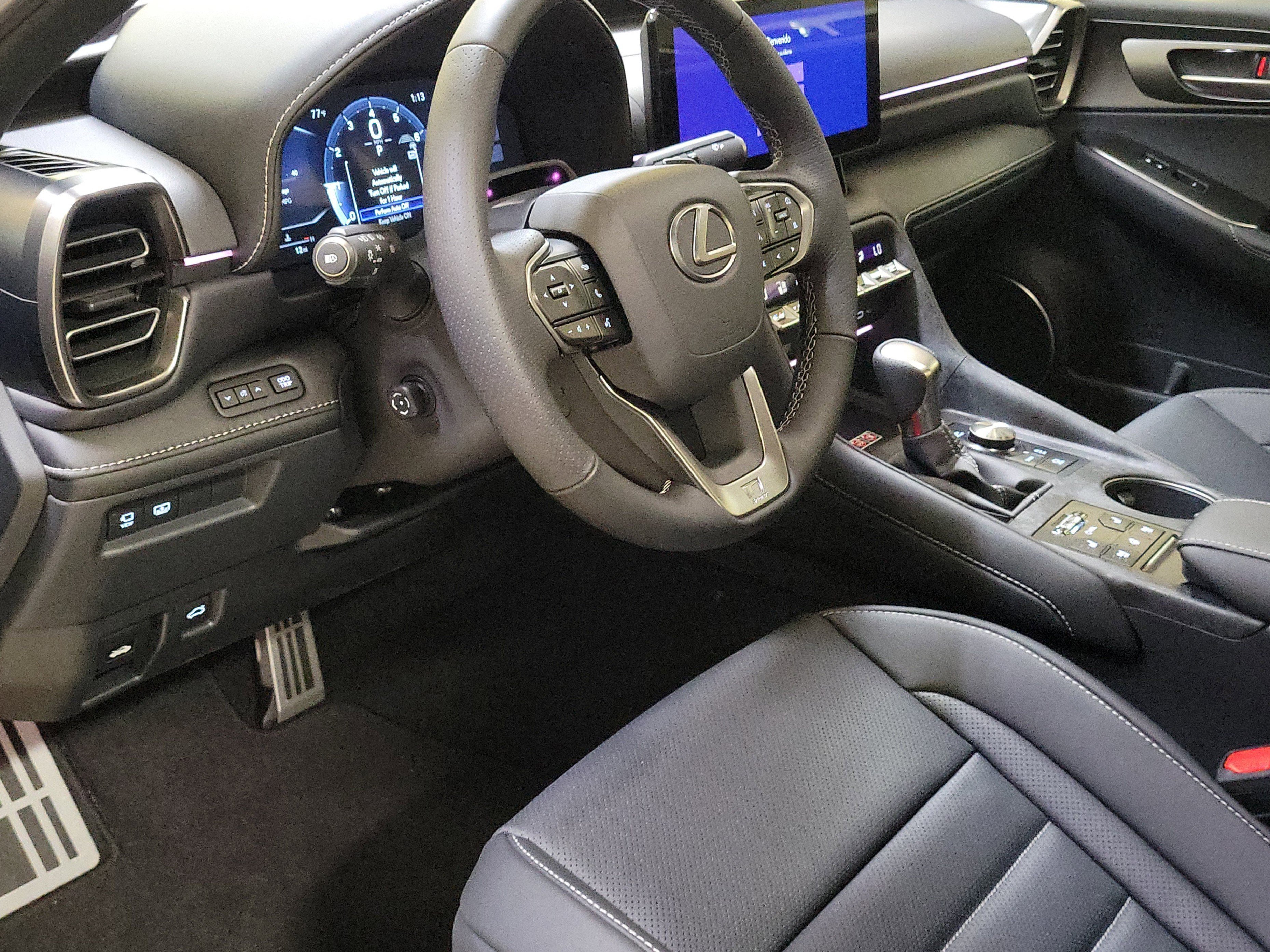 New 2026 Lexus IS 350 F Sport RWD image 9