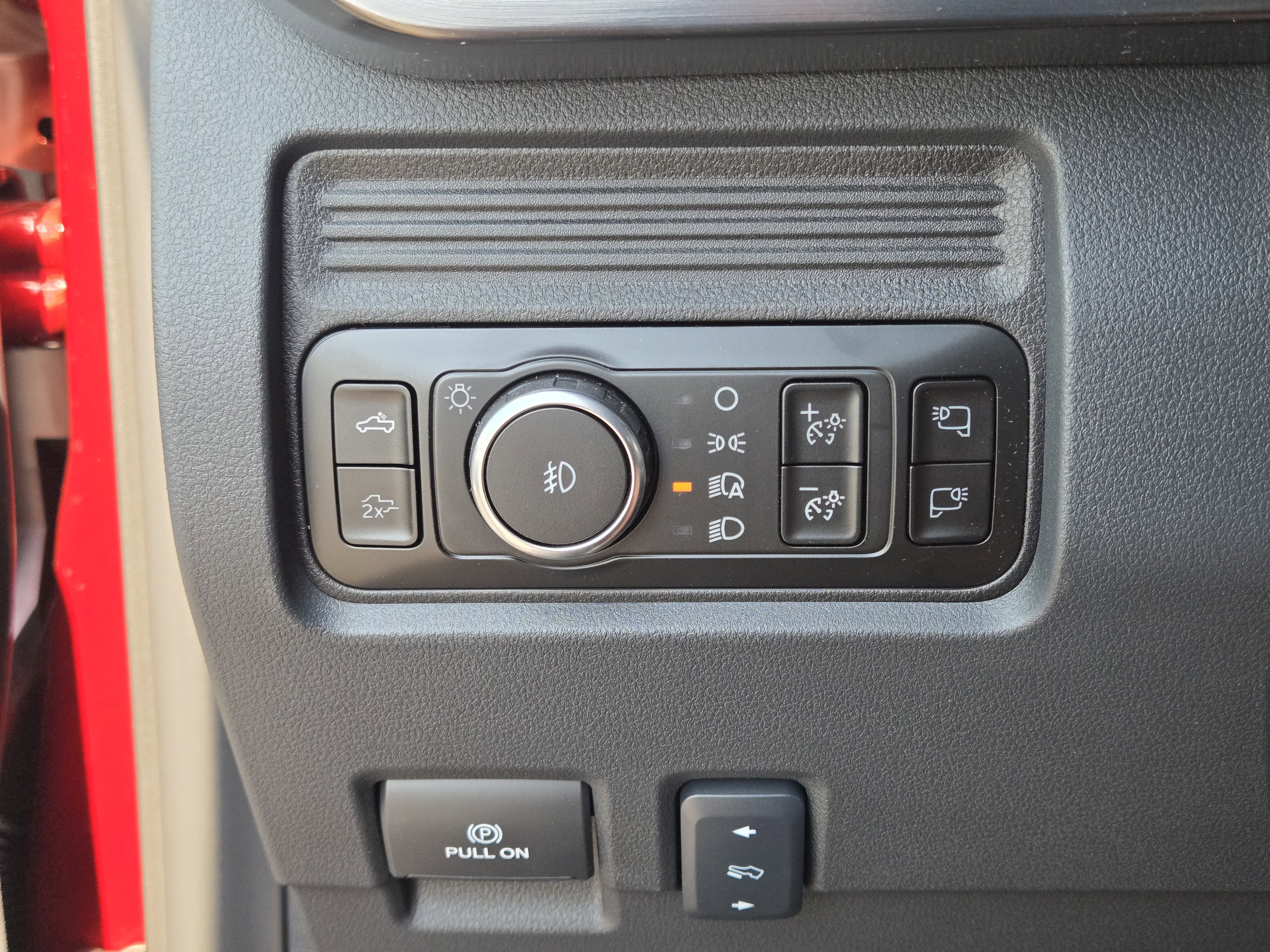 New 2026 Ford F250 Lariat w/ Lariat Ultimate Package image 25