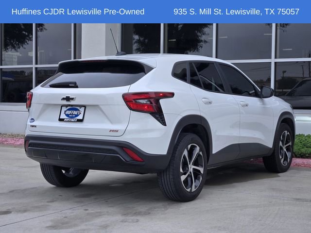 Used 2024 Chevrolet Trax RS w/ Driver Confidence Package FWD image 7