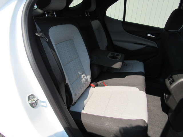 Used 2022 Chevrolet Equinox LS w/ LS Convenience Package FWD image 18
